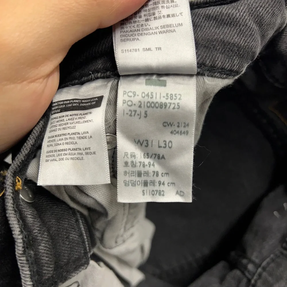 Levis 511 Slim Fit Jeans Mens 31x30 Black Distressed Stretch Denim 04511-5852